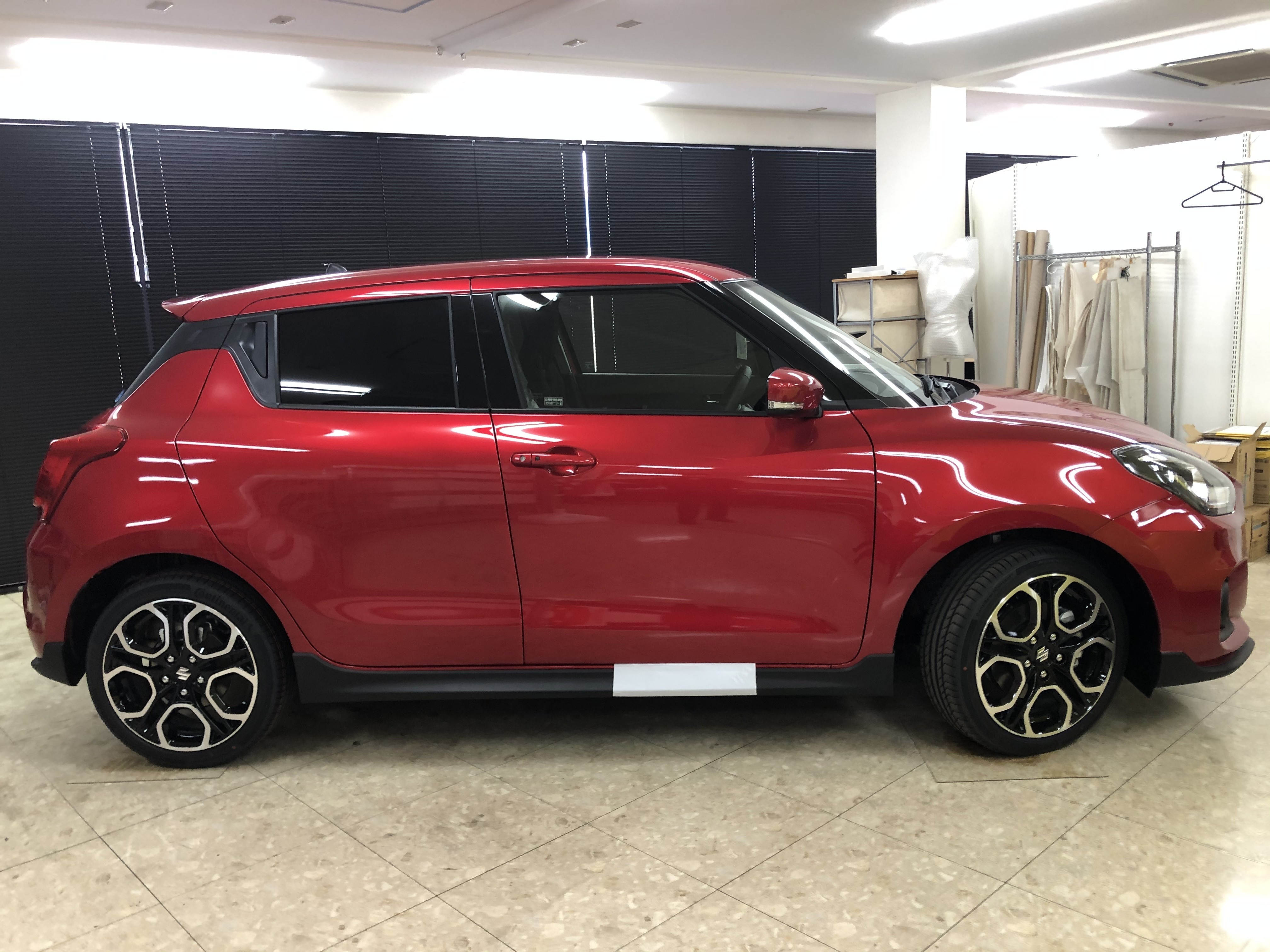 即納車の１台 赤い スイフトスポーツをご紹介 新車情報 お店ブログ スズキアリーナ小岩